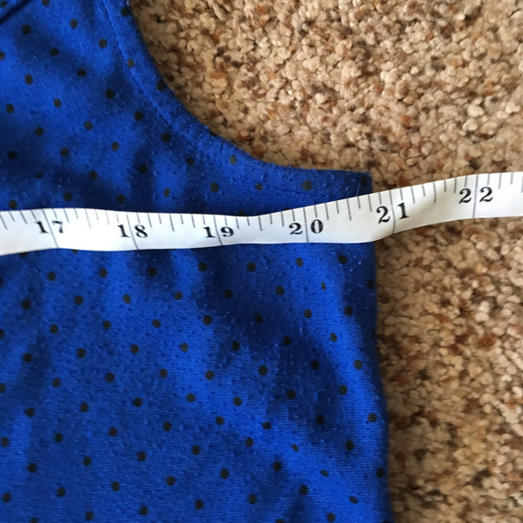 Torrid blue polka dot peplum top with cutout - Picture 4 of 6